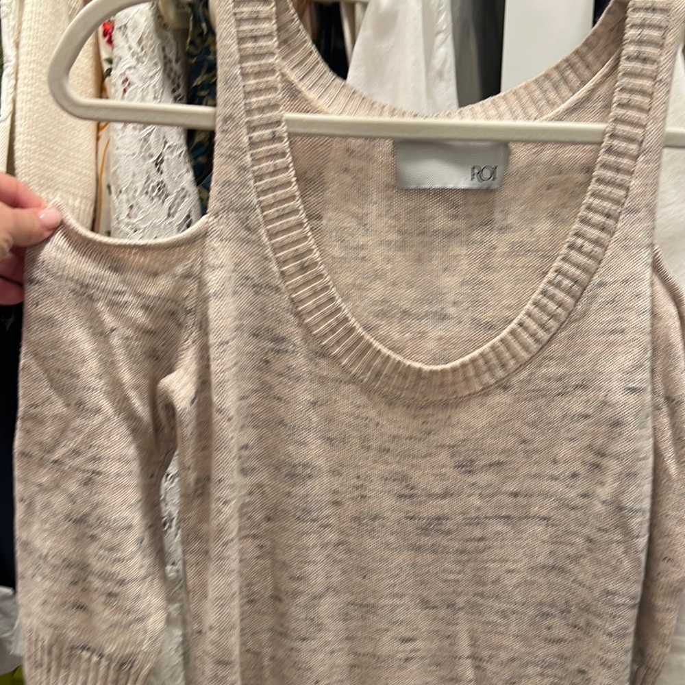 ROI scoop neck cold shoulder knit sweater